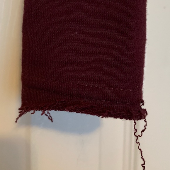 Cropped Sweater - Picture 3 of 4